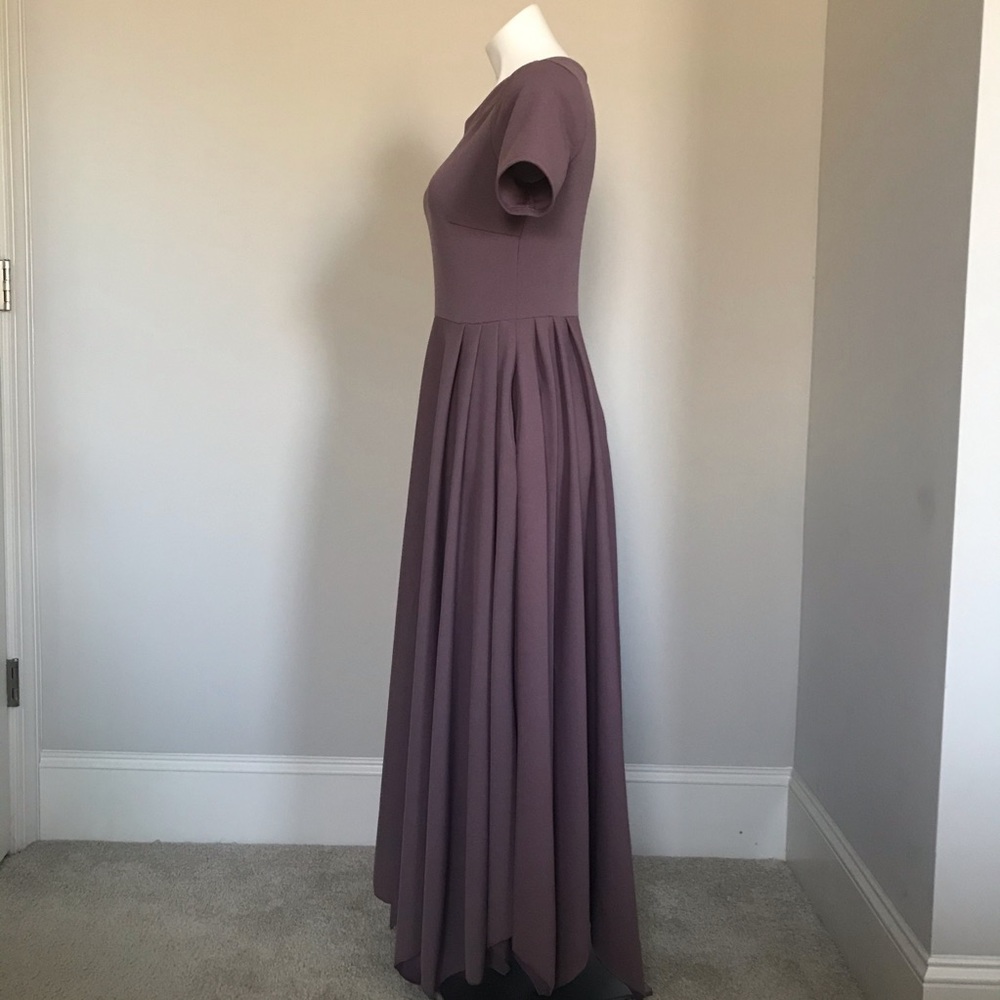 Semi-Formal Dress - Picture 2 of 4